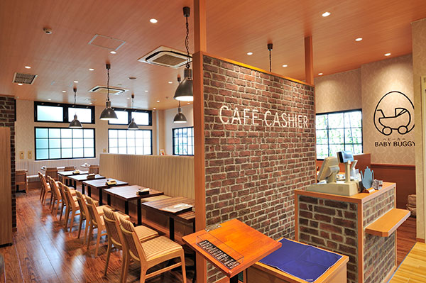 cafe brunch TAMAGOYA 店内